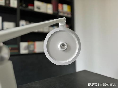 護(hù)眼更養(yǎng)眼 降低孩子近視的好產(chǎn)品 書客l2 pro護(hù)眼臺(tái)燈